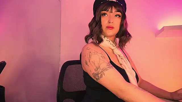 Gloomydoll online show from February 3, 2026, 6:35 pm