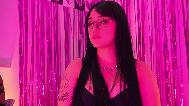 Gloomydoll online show from February 28, 2026, 9:49 pm