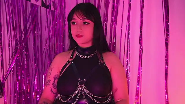 Gloomydoll online show from March 16, 2026, 8:57 pm