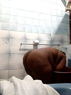 Real1SweetQueen online show from February 14, 2025, 5:36 pm