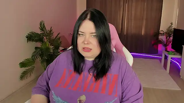 Snapshot of Akemi_BBW chatting on September 27, 2025, 12:43 pm Akemi BBW online show from September 27, 2025, 12:43 pm