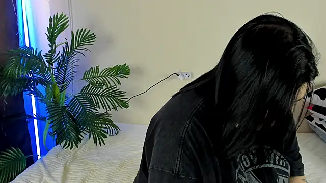 Snapshot of Akemi_BBW chatting on October 21, 2025, 11:22 am Akemi BBW online show from October 21, 2025, 11:22 am