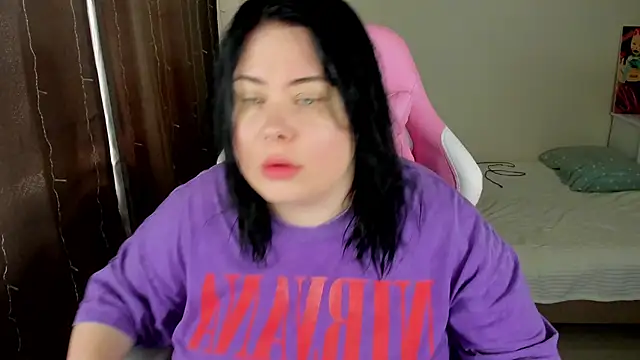 Snapshot of Akemi_BBW chatting on October 28, 2025, 7:12 am Akemi BBW online show from October 28, 2025, 7:12 am