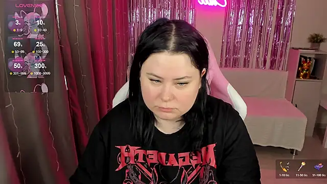 Snapshot of Akemi_BBW chatting on April 21, 2026, 4:08 am Akemi BBW online show from April 21, 2026, 4:08 am