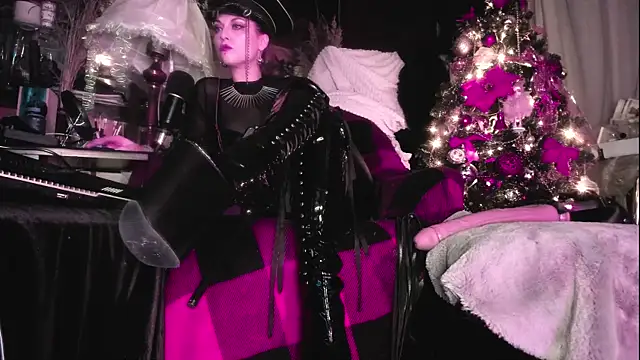 astarrot online show from February 6, 2026, 7:06 pm