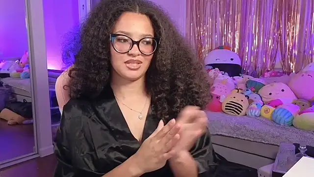 Snapshot of princessamberxo chatting on June 10, 2026, 2:05 pm princessamberxo online show from June 10, 2026, 2:05 pm