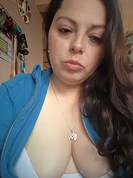 Snapshot of seherlatin chatting on April 21, 2026, 9:28 pm seherlatin online show from April 21, 2026, 9:28 pm