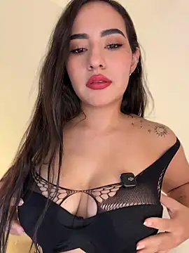 Snapshot of anniesweet02 chatting on May 17, 2026, 10:39 pm anniesweet02 online show from May 17, 2026, 10:39 pm