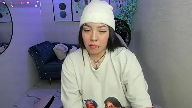 Snapshot of Isa_reel chatting on September 11, 2025, 5:35 pm Isa reel online show from September 11, 2025, 5:35 pm