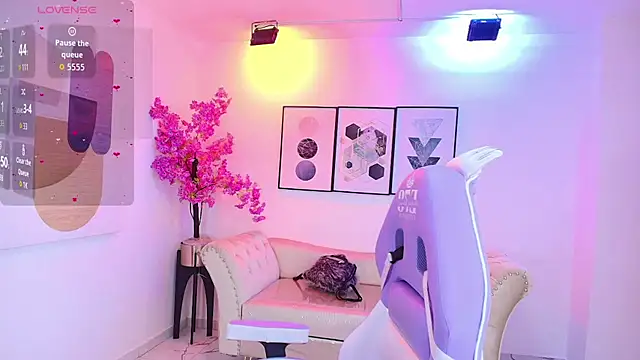 Snapshot of Isa_reel chatting on November 10, 2025, 7:35 pm Isa reel online show from November 10, 2025, 7:35 pm