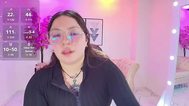 Snapshot of Isa_reel chatting on November 28, 2025, 7:49 pm Isa reel online show from November 28, 2025, 7:49 pm