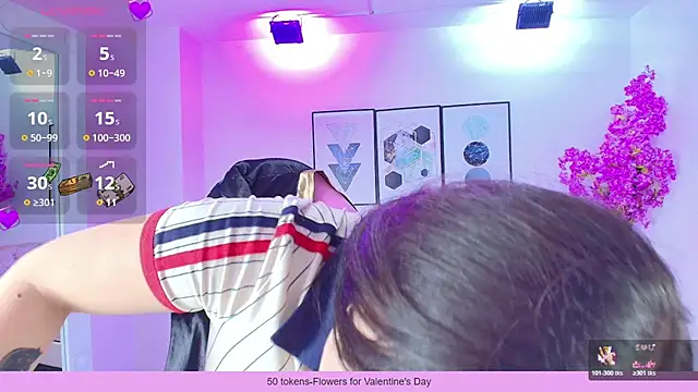 Isa reel online show from March 2, 2026, 7:54 pm