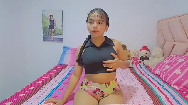 Snapshot of Winnifer_Gonzal chatting on February 23, 2026, 3:37 am Winnifer Gonzal online show from February 23, 2026, 3:37 am