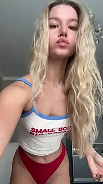 JessIsLove online show from May 8, 2026, 5:02 am