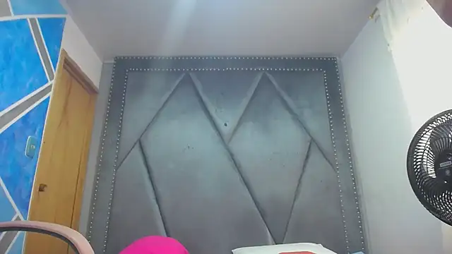 MeganMilF2 online show from February 17, 2026, 1:07 pm