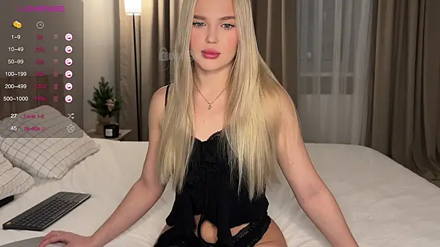 Snapshot of soficumss chatting on January 18, 2026, 4:11 pm soficumss online show from January 18, 2026, 4:11 pm