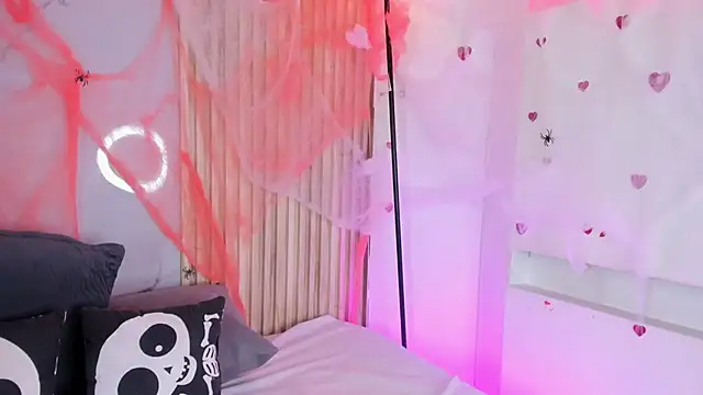 Snapshot of AdammClark1 chatting on November 1, 2025, 9:06 pm AdammClark1 online show from November 1, 2025, 9:06 pm