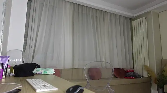 Snapshot of HaileyRoses chatting on January 9, 2026, 5:54 am HaileyRoses online show from January 9, 2026, 5:54 am