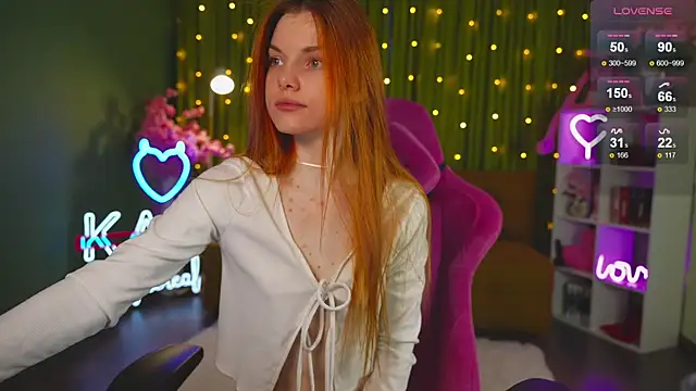 Snapshot of Katy__Ethereal chatting on February 24, 2025, 2:40 am Katy Ethereal online show from February 24, 2025, 2:40 am