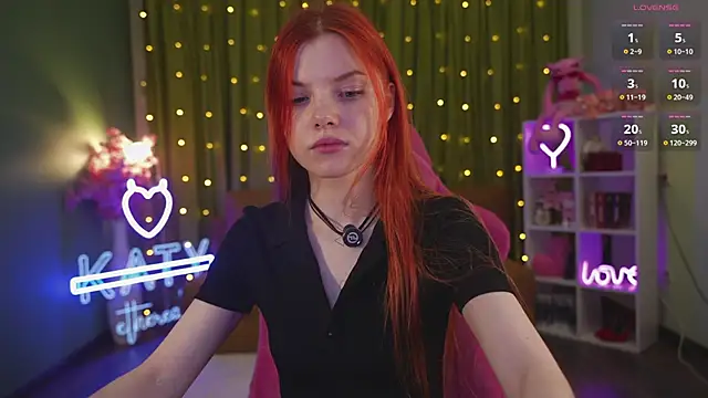 Snapshot of Katy__Ethereal chatting on October 4, 2025, 2:20 am Katy Ethereal online show from October 4, 2025, 2:20 am