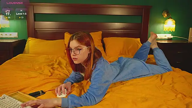 Snapshot of Katy__Ethereal chatting on November 16, 2025, 3:12 am Katy Ethereal online show from November 16, 2025, 3:12 am