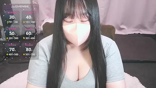 yuinyan3150 online show from July 30, 2026, 12:26 pm
