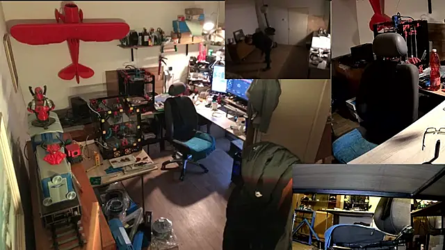 Happy Michal online show from December 1, 2025, 5:18 pm