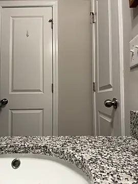 StrokinSnowman online show from October 13, 2025, 4:12 am