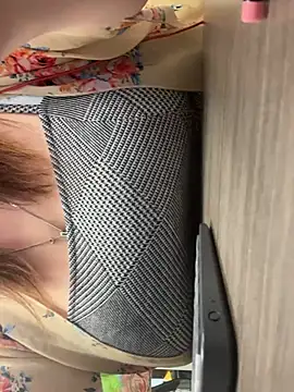 Snapshot of asianmama888 chatting on December 16, 2024, 10:45 pm asianmama888 online show from December 16, 2024, 10:45 pm