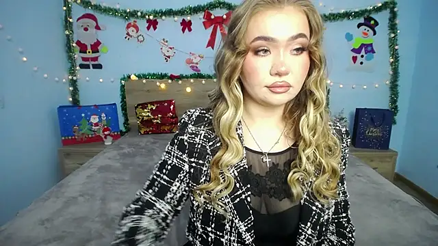 Snapshot of StacyYellig chatting on December 30, 2024, 8:04 pm StacyYellig online show from December 30, 2024, 8:04 pm