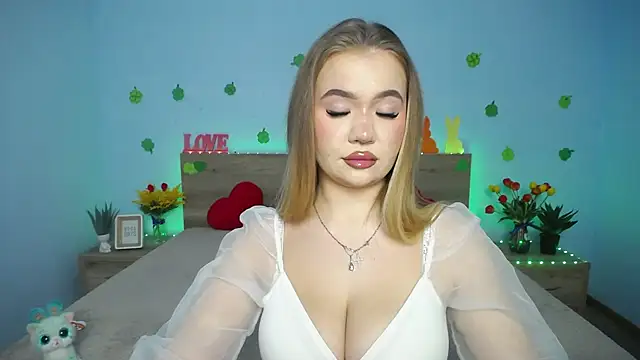 Snapshot of StacyYellig chatting on March 21, 2025, 11:01 am StacyYellig online show from March 21, 2025, 11:01 am