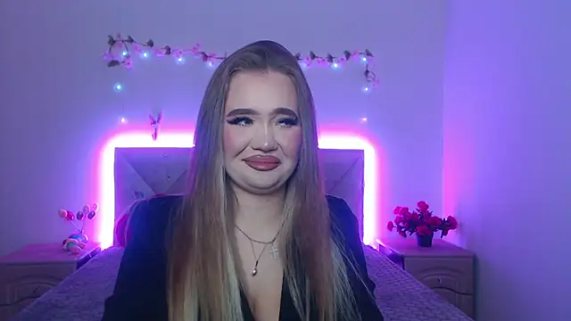 StacyYellig online show from April 14, 2026, 8:48 pm