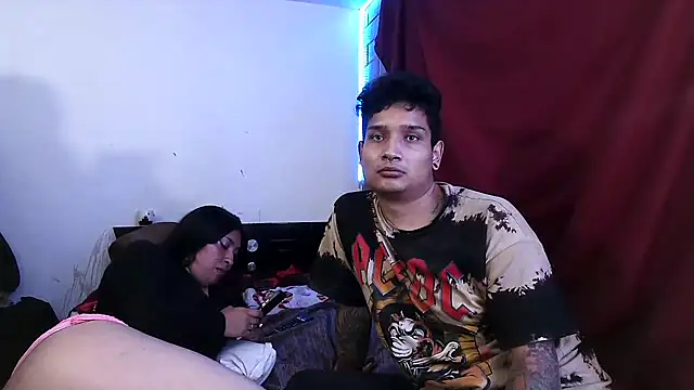 Snapshot of AngelinaPaker chatting on November 11, 2025, 6:35 am AngelinaPaker online show from November 11, 2025, 6:35 am