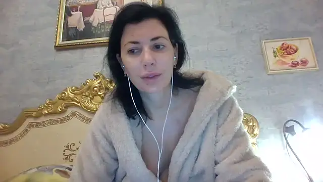 StunnigArt online show from November 23, 2025, 4:56 am