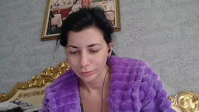 StunnigArt online show from April 6, 2026, 4:57 am