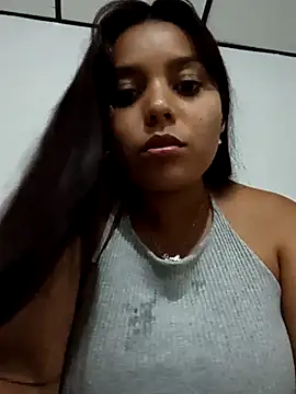 Snapshot of stefanie010 chatting on December 20, 2024, 10:54 pm stefanie010 online show from December 20, 2024, 10:54 pm