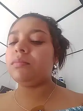 Snapshot of stefanie010 chatting on December 21, 2024, 2:15 pm stefanie010 online show from December 21, 2024, 2:15 pm