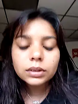 Snapshot of stefanie010 chatting on January 20, 2025, 8:18 pm stefanie010 online show from January 20, 2025, 8:18 pm