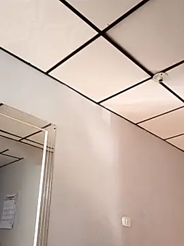 Snapshot of stefanie010 chatting on March 21, 2025, 3:13 pm stefanie010 online show from March 21, 2025, 3:13 pm