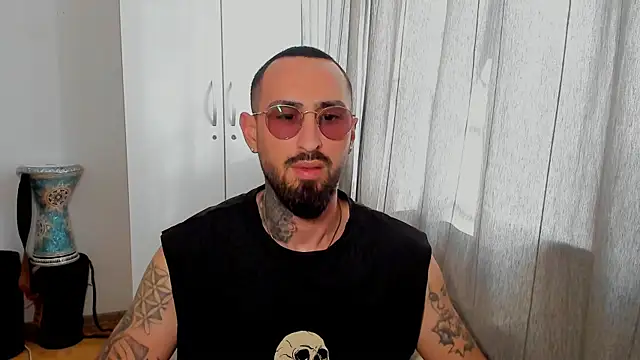 Snapshot of Baddfuckerr chatting on January 20, 2025, 12:07 pm Baddfuckerr online show from January 20, 2025, 12:07 pm