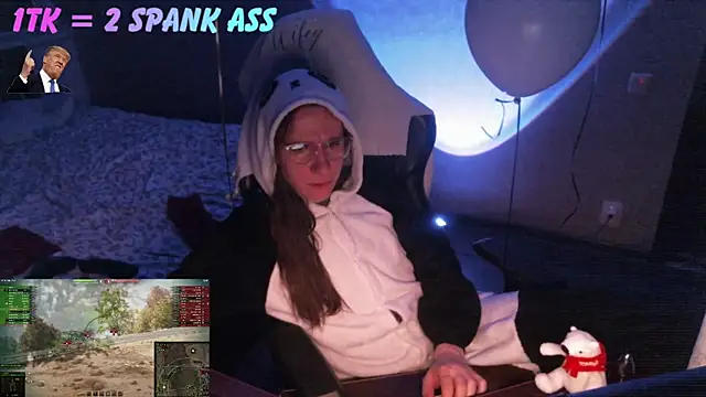 izilizi 23 online show from April 15, 2026, 7:58 pm