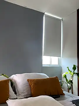 Snapshot of santiago_01 chatting on December 15, 2025, 7:51 pm santiago 01 online show from December 15, 2025, 7:51 pm