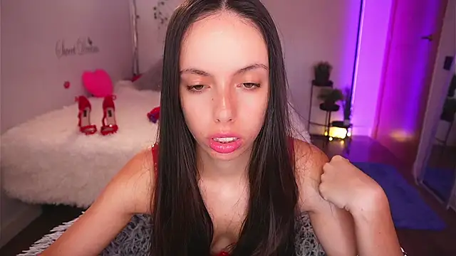 Snapshot of Dayna_Nebula chatting on September 18, 2025, 10:39 am Dayna Nebula online show from September 18, 2025, 10:39 am