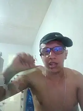 Nicolaskribeiro online show from August 8, 2026, 10:45 pm