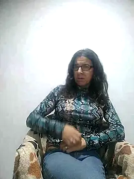 Cameron puppy online show from January 11, 2026, 5:01 am