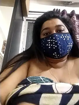 Snapshot of indianlisa5 chatting on January 17, 2026, 9:18 pm indianlisa5 online show from January 17, 2026, 9:18 pm