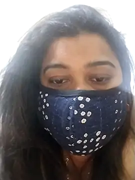 indianlisa5 online show from March 6, 2026, 8:27 pm