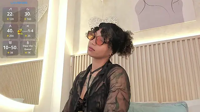 Snapshot of daiana_curly chatting on May 4, 2026, 8:05 pm daiana curly online show from May 4, 2026, 8:05 pm