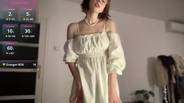 ms christiana online show from November 9, 2025, 1:48 am