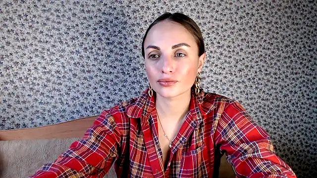 Snapshot of Tinadream20 chatting on September 18, 2025, 6:37 am Tinadream20 online show from September 18, 2025, 6:37 am